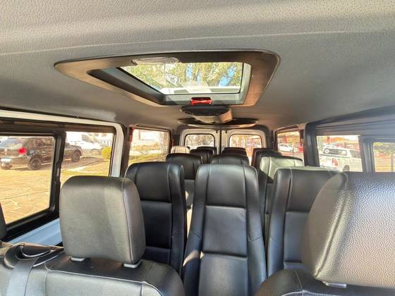 MERCEDES-BENZ SPRINTER 2.0 CDI DIESEL VAN 417 LONGO 16L MANUAL — foto 4