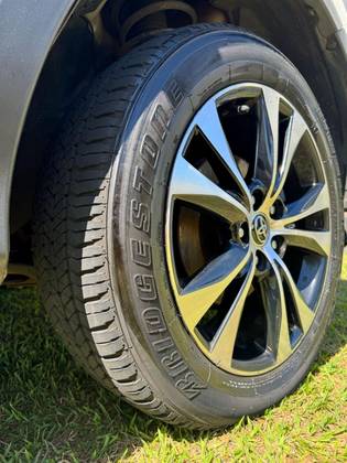 TOYOTA RAV4 2.5 4X4 16V GASOLINA 4P AUTOMÁTICO — foto 8