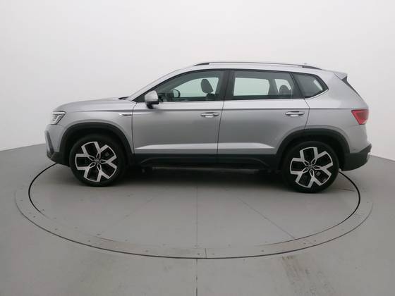 VOLKSWAGEN TAOS 1.4 250 TSI TOTAL FLEX HIGHLINE AUTOMÁTICO — foto 2