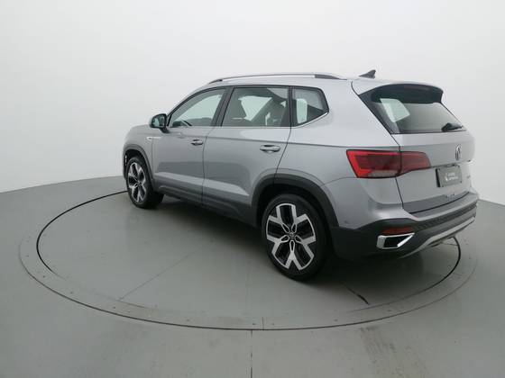 VOLKSWAGEN TAOS 1.4 250 TSI TOTAL FLEX HIGHLINE AUTOMÁTICO — foto 3