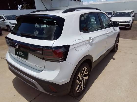 VOLKSWAGEN T-CROSS 1.0 200 TSI TOTAL FLEX COMFORTLINE AUTOMÁTICO — foto 4