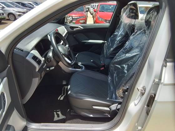 VOLKSWAGEN T-CROSS 1.0 200 TSI TOTAL FLEX COMFORTLINE AUTOMÁTICO — foto 9