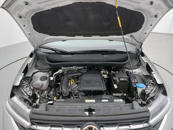 VOLKSWAGEN T-CROSS 1.0 200 TSI TOTAL FLEX COMFORTLINE AUTOMÁTICO — foto 10