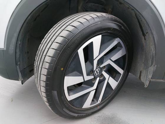 VOLKSWAGEN T-CROSS 1.0 200 TSI TOTAL FLEX COMFORTLINE AUTOMÁTICO — foto 11