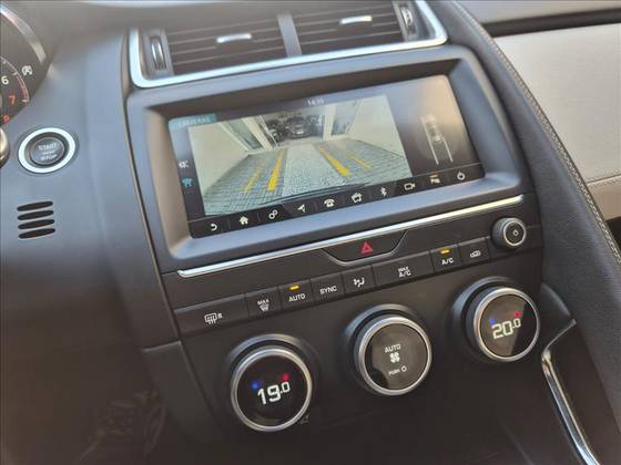 JAGUAR E-PACE 2.0 16V P250 FLEX R-DYNAMIC S AWD AUTOMÁTICO — foto 14