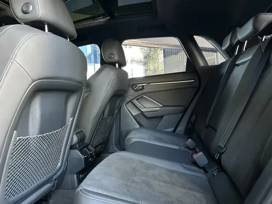 AUDI Q3 2.0 40 TFSI GASOLINA PERFORMANCE BLACK QUATTRO TIPTRONIC — foto 9