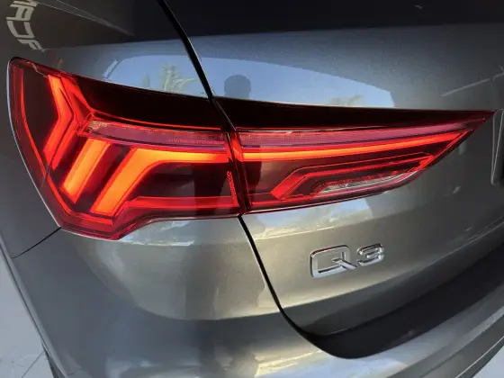 AUDI Q3 2.0 40 TFSI GASOLINA PERFORMANCE BLACK QUATTRO TIPTRONIC — foto 18