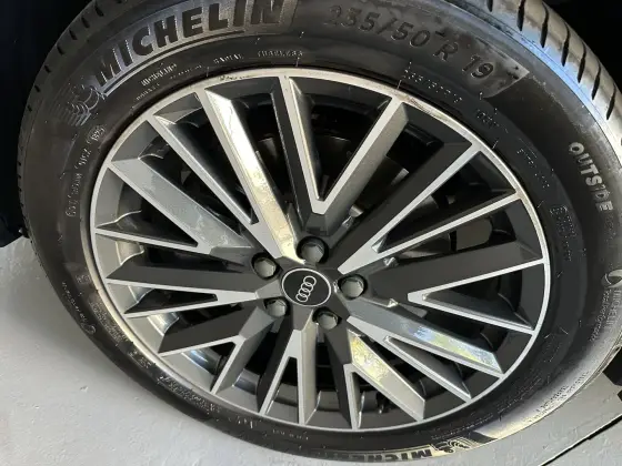 AUDI Q3 2.0 40 TFSI GASOLINA PERFORMANCE BLACK QUATTRO TIPTRONIC — foto 19
