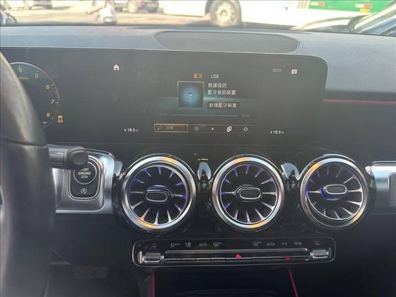 MERCEDES-BENZ GLB 200 1.3 CGI GASOLINA PROGRESSIVE 7G-DCT — foto 13