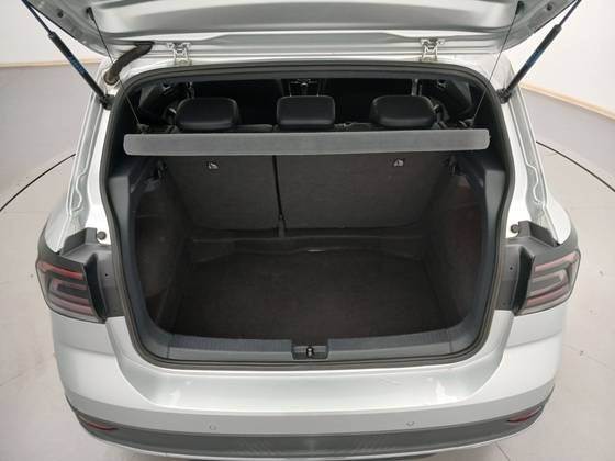 VOLKSWAGEN T-CROSS 1.4 250 TSI TOTAL FLEX HIGHLINE AUTOMÁTICO — foto 9