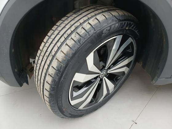 VOLKSWAGEN T-CROSS 1.4 250 TSI TOTAL FLEX HIGHLINE AUTOMÁTICO — foto 11