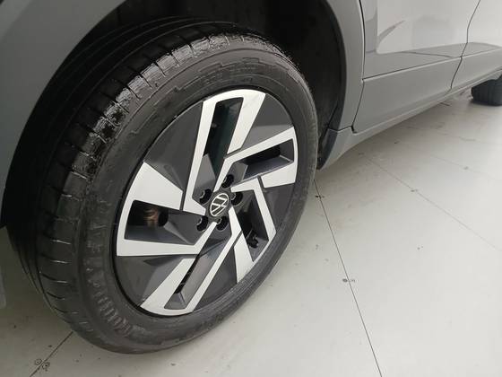 VOLKSWAGEN T-CROSS 1.4 250 TSI TOTAL FLEX HIGHLINE AUTOMÁTICO — foto 14
