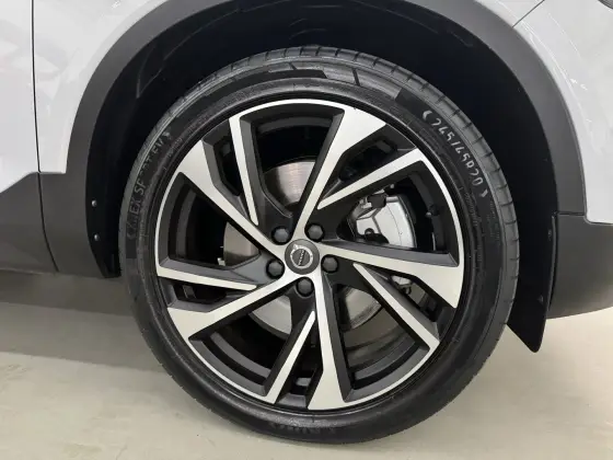 VOLVO XC40 1.5 T5 RECHARGE R-DESIGN GEARTRONIC — foto 3