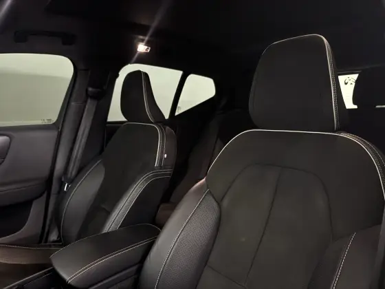 VOLVO XC40 1.5 T5 RECHARGE R-DESIGN GEARTRONIC — foto 7
