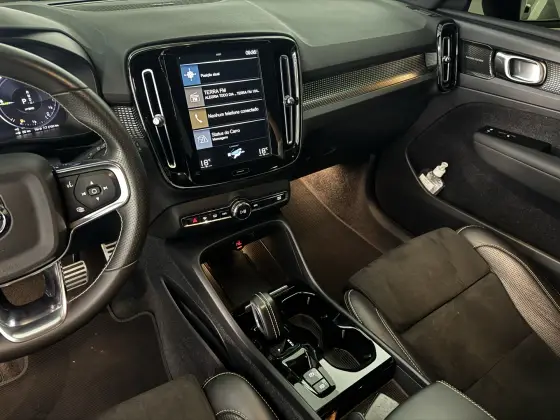 VOLVO XC40 1.5 T5 RECHARGE R-DESIGN GEARTRONIC — foto 10