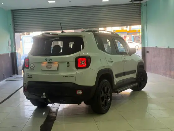 JEEP RENEGADE 2.0 16V TURBO DIESEL LIMITED 4P 4X4 AUTOMÁTICO — foto 3