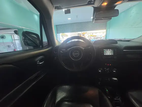 JEEP RENEGADE 2.0 16V TURBO DIESEL LIMITED 4P 4X4 AUTOMÁTICO — foto 12