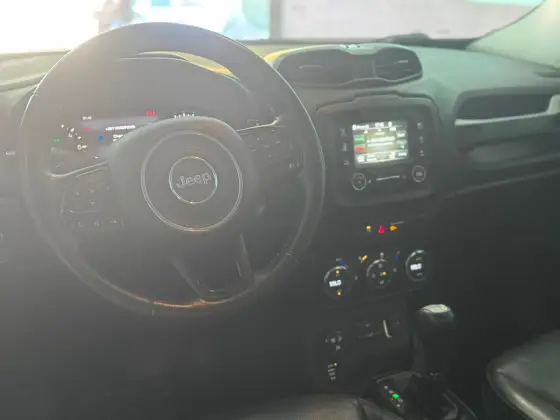 JEEP RENEGADE 2.0 16V TURBO DIESEL LIMITED 4P 4X4 AUTOMÁTICO — foto 15