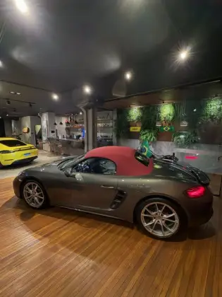 PORSCHE 718 2.0 16V H4 GASOLINA BOXSTER PDK — foto 17