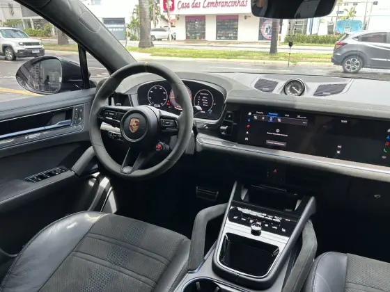PORSCHE CAYENNE 4.0 V8 GASOLINA TURBO GT COUPÉ AWD TIPTRONIC S — foto 10