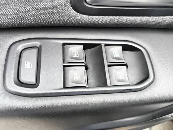 RENAULT DUSTER 1.6 16V SCE FLEX INTENSE PLUS X-TRONIC — foto 16