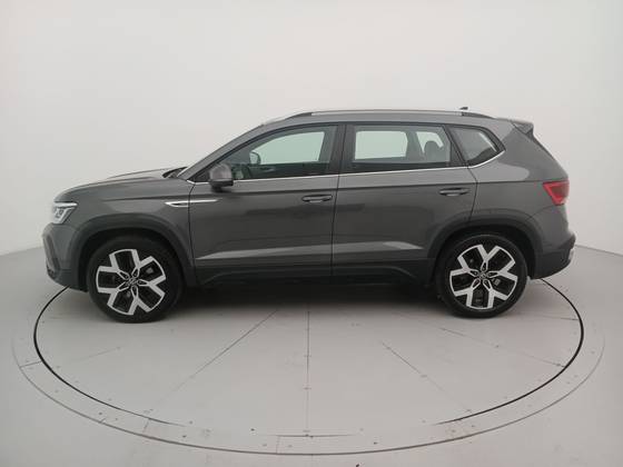 VOLKSWAGEN TAOS 1.4 250 TSI TOTAL FLEX HIGHLINE AUTOMÁTICO — foto 2