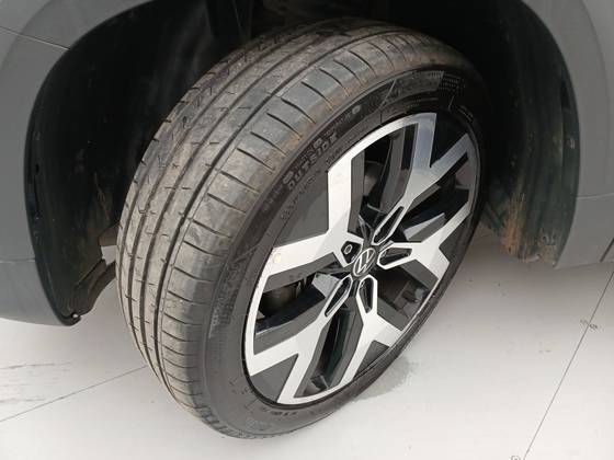 VOLKSWAGEN TAOS 1.4 250 TSI TOTAL FLEX HIGHLINE AUTOMÁTICO — foto 11