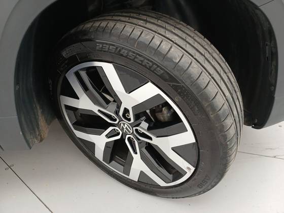 VOLKSWAGEN TAOS 1.4 250 TSI TOTAL FLEX HIGHLINE AUTOMÁTICO — foto 13