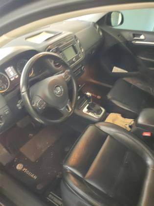 VOLKSWAGEN TIGUAN 2.0 TSI 16V TURBO GASOLINA 4P TIPTRONIC — foto 3