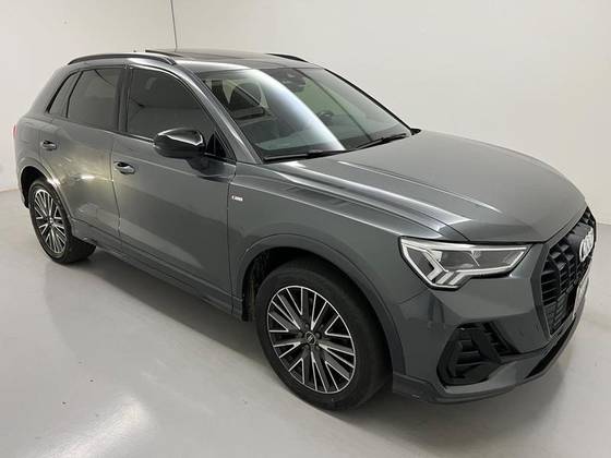 AUDI Q3 2.0 40 TFSI GASOLINA PERFORMANCE BLACK QUATTRO TIPTRONIC AUDI Q3 2.0 40 TFSI GASOLINA PERFORMANCE BLACK QUATTRO TIPTRONIC