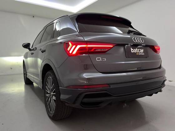 AUDI Q3 2.0 40 TFSI GASOLINA PERFORMANCE BLACK QUATTRO TIPTRONIC — foto 8