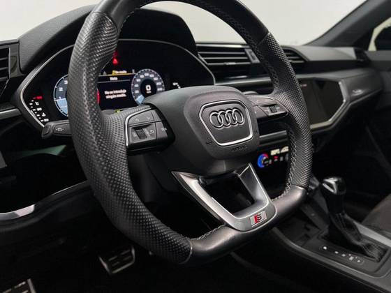 AUDI Q3 2.0 40 TFSI GASOLINA PERFORMANCE BLACK QUATTRO TIPTRONIC — foto 11