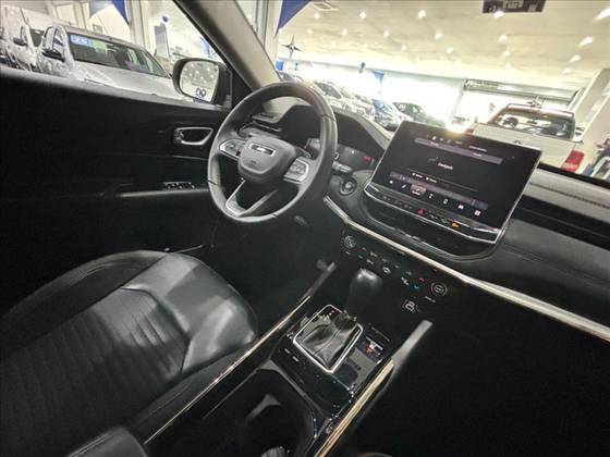 JEEP COMMANDER 1.3 T270 TURBO FLEX LIMITED AT6 — foto 13