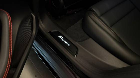 PORSCHE TAYCAN 4S CROSS TURISMO ELÉTRICO — foto 12