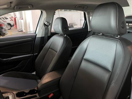 VOLKSWAGEN JETTA 1.4 250 TSI TOTAL FLEX COMFORTLINE TIPTRONIC — foto 11