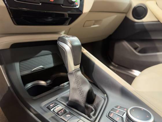 BMW X1 2.0 16V TURBO ACTIVEFLEX SDRIVE20I 4P AUTOMÁTICO — foto 12