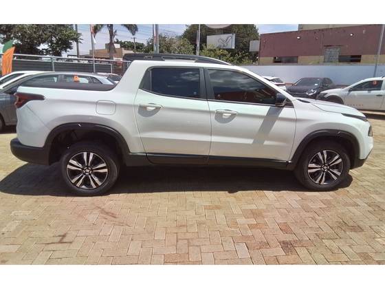 FIAT TORO 1.3 TURBO 270 FLEX FREEDOM AT6 — foto 6