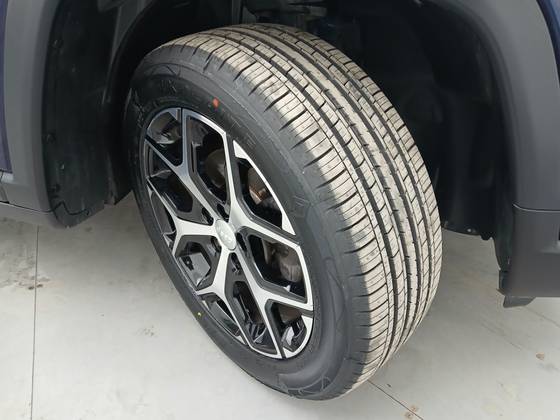 JEEP COMPASS 1.3 T270 TURBO FLEX LONGITUDE AT6 — foto 13