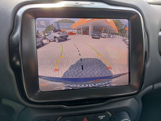 JEEP RENEGADE 1.3 T270 TURBO FLEX LONGITUDE AT6 — foto 14