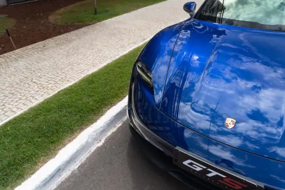 PORSCHE TAYCAN 4S ELÉTRICO — foto 3
