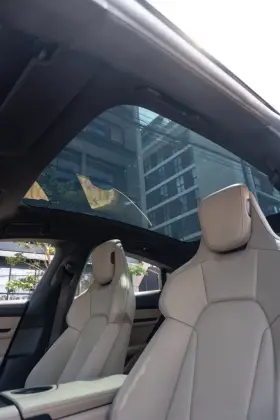 PORSCHE TAYCAN 4S ELÉTRICO — foto 10
