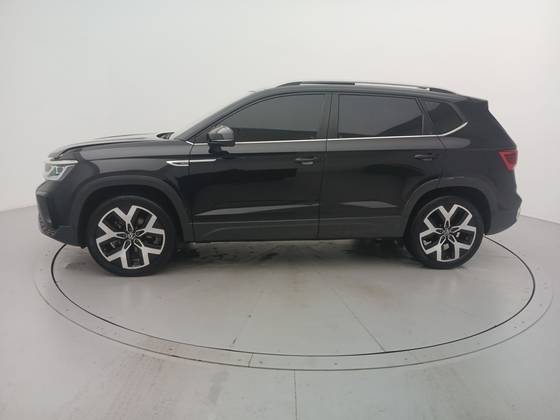 VOLKSWAGEN TAOS 1.4 250 TSI TOTAL FLEX HIGHLINE AUTOMÁTICO — foto 2