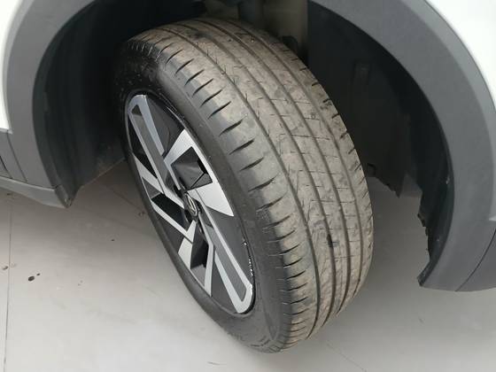 VOLKSWAGEN T-CROSS 1.0 200 TSI TOTAL FLEX COMFORTLINE AUTOMÁTICO — foto 13
