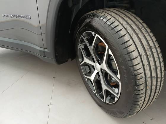 JEEP COMPASS 1.3 T270 TURBO FLEX LONGITUDE AT6 — foto 13