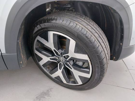 VOLKSWAGEN TAOS 1.4 250 TSI TOTAL FLEX HIGHLINE AUTOMÁTICO — foto 13