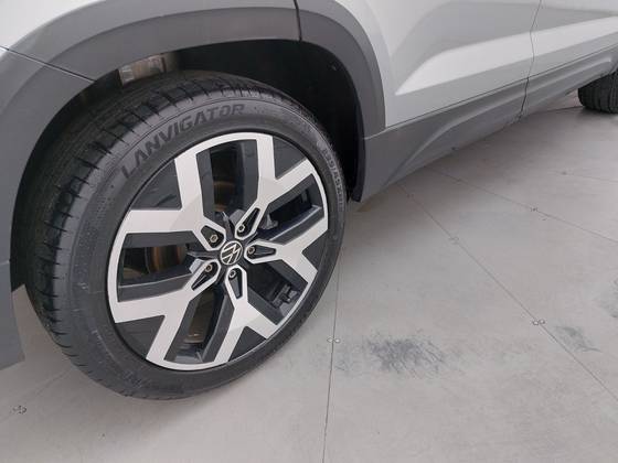 VOLKSWAGEN TAOS 1.4 250 TSI TOTAL FLEX HIGHLINE AUTOMÁTICO — foto 14