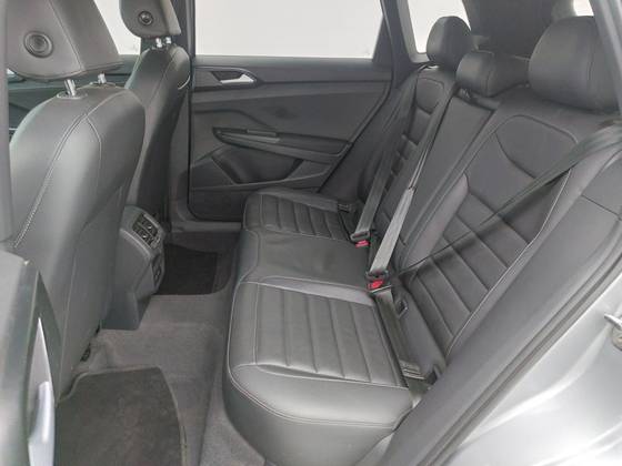 VOLKSWAGEN TAOS 1.4 250 TSI TOTAL FLEX HIGHLINE AUTOMÁTICO — foto 17