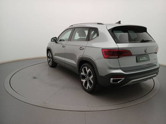VOLKSWAGEN TAOS 1.4 250 TSI TOTAL FLEX HIGHLINE AUTOMÁTICO — foto 3