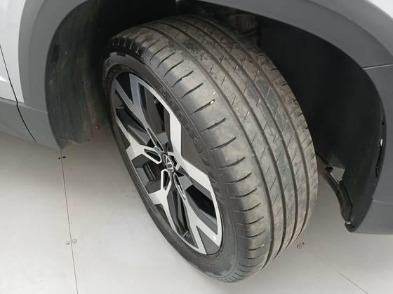 VOLKSWAGEN TAOS 1.4 250 TSI TOTAL FLEX HIGHLINE AUTOMÁTICO — foto 13