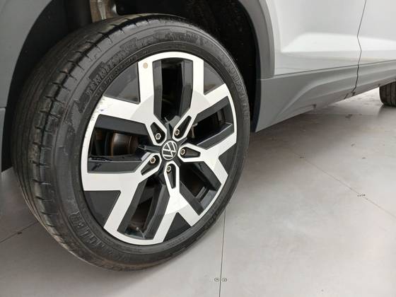 VOLKSWAGEN TAOS 1.4 250 TSI TOTAL FLEX HIGHLINE AUTOMÁTICO — foto 14